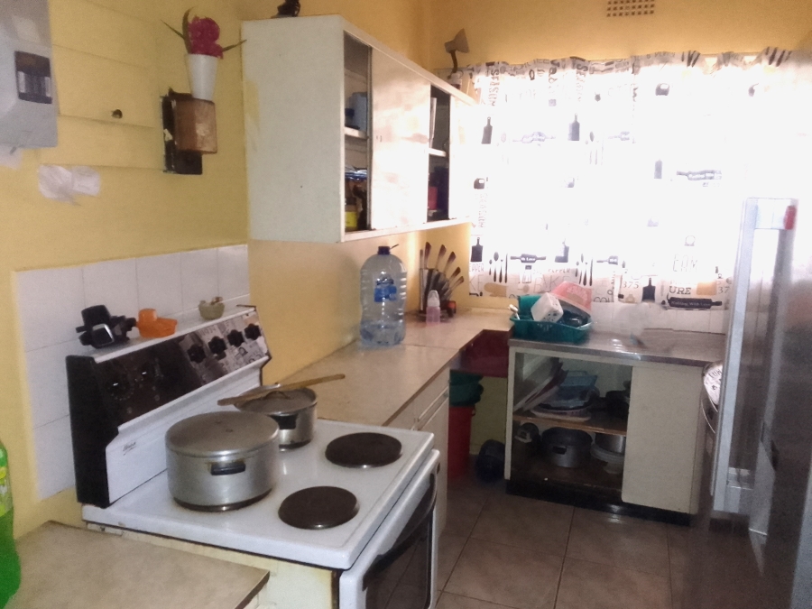 2 Bedroom Property for Sale in Rustenburg Central North West